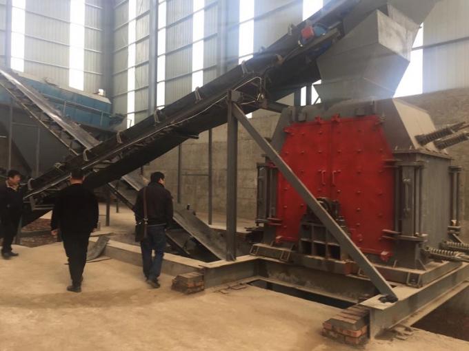 AC Motor Mining Rock Crusher Reversible Sand Making Machine Large Capacity