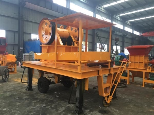 China High Performance Mobile Crushing Plant / Automatic Mobile Gold Crusher supplier