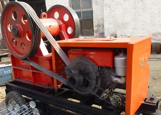 China 15kw Power Small Jaw Rock Crusher Reliable Lubrication System For Construction supplier